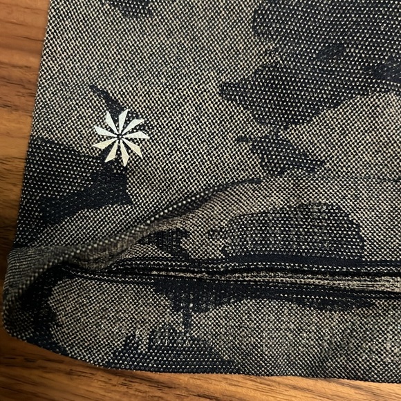 Athleta Speedlight tank, size Medium. Blue camouflage print. - Picture 2 of 4